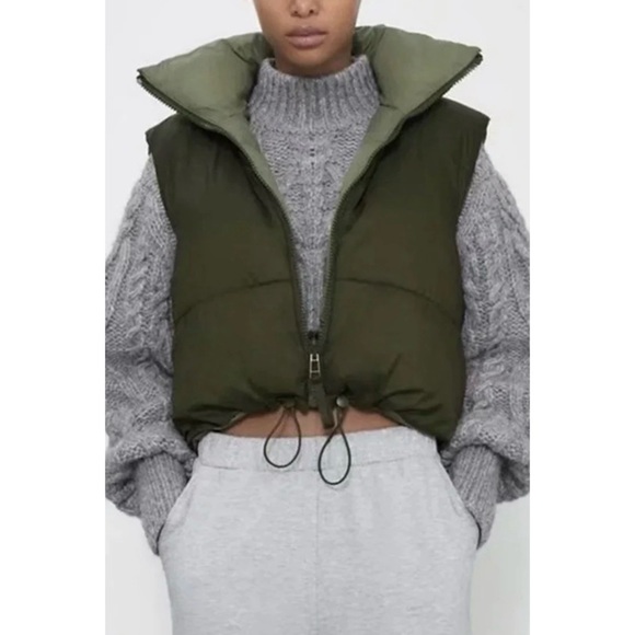 ZARA REVERSIBLE CROPPED PUFFER VEST - Picture 11 of 16